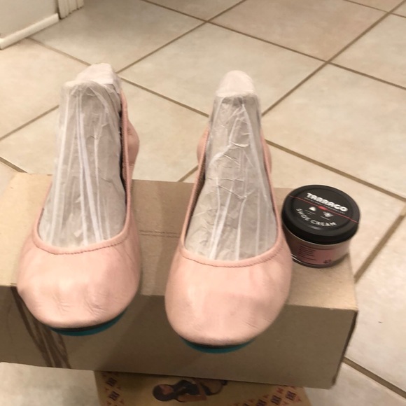 Tieks Shoes Ballerina Pink Tieks With Tarragon Polish 43 Sz 9